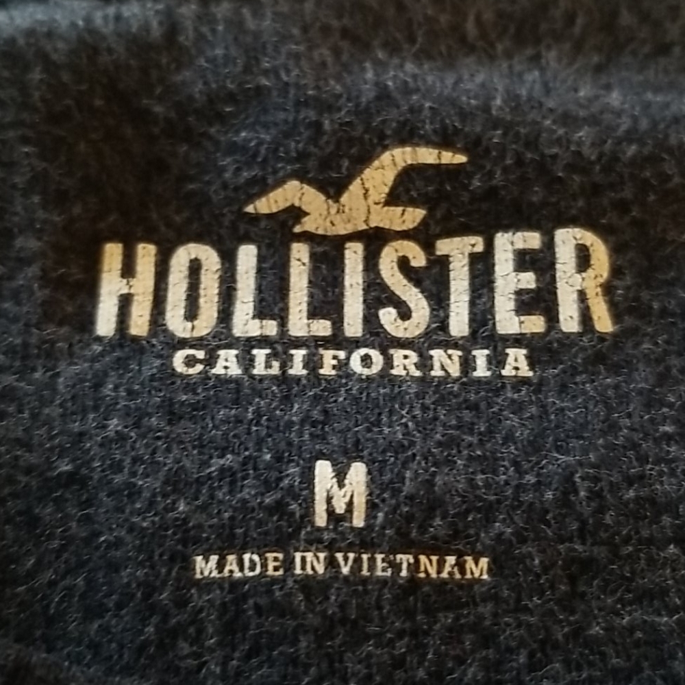 Hollister Black & Gray shirt - Picture 5 of 5